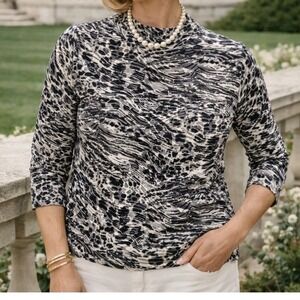 Weekends By Chico's Top Women's Size 1 Leopard Print M/L Tan & Black Long Sleeve